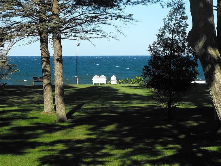 1st image of 5525 S Lakeshore Dr