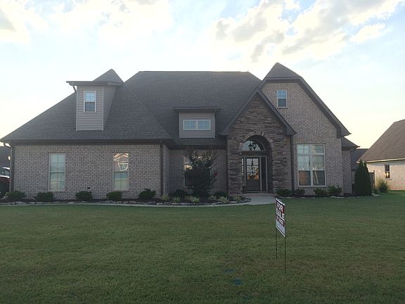 2nd image of 114 Ashley Dr