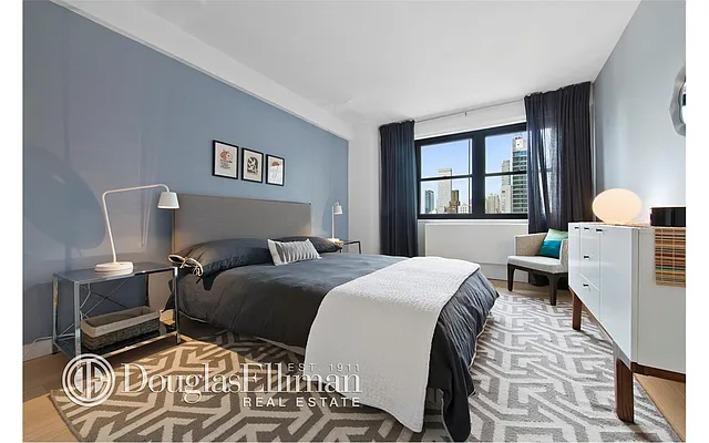 Rented by Douglas Elliman | media 4