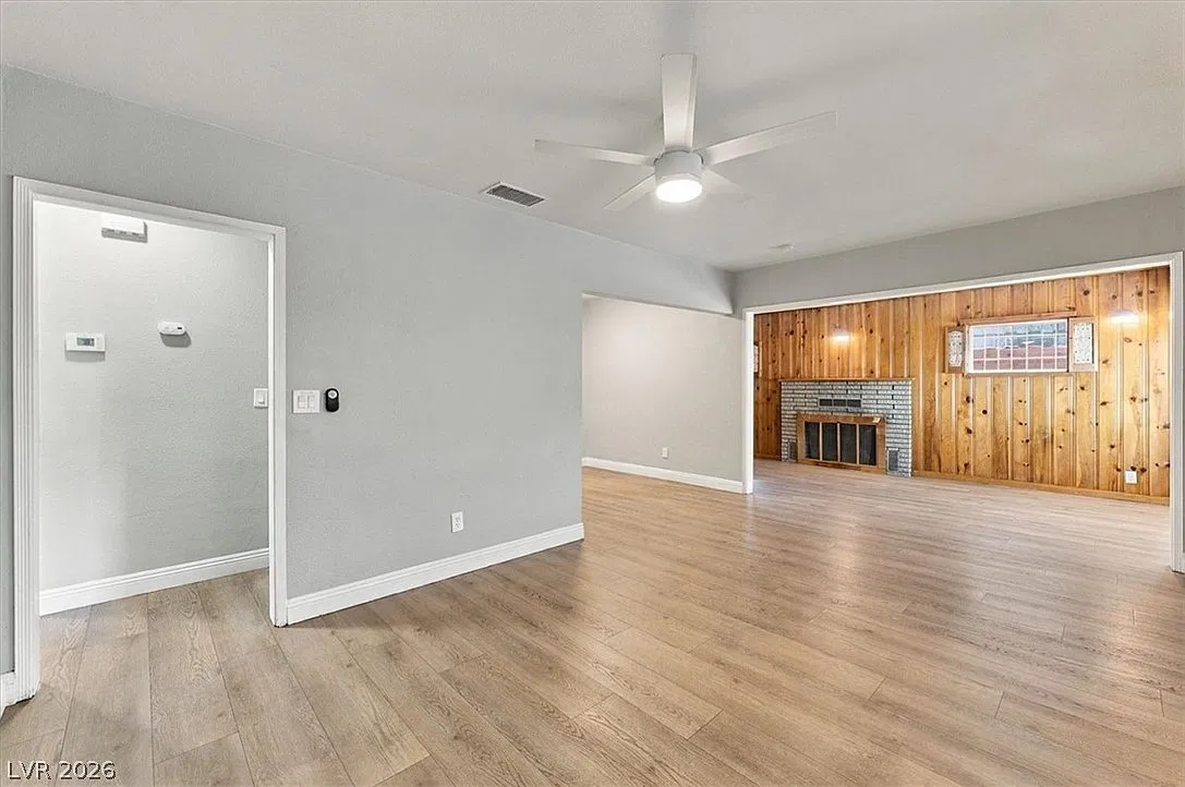 4 bed, 2.0 bath, 1654 sqft, $2,060 — Photo 3