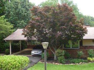 1721 S Hills Dr, Knoxville, TN 37920
