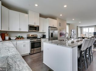 37 Mariveles Rd, Tinton Falls, NJ 07724