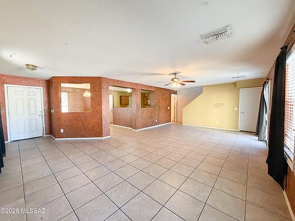 3rd image of 5779 S Manta Ray Rd