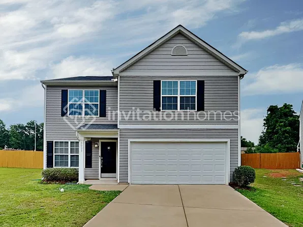 3003 Victoria Brook Ln, Charlotte, NC 28208