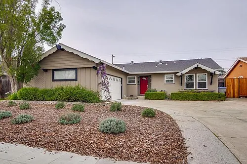 5657 Waltrip Ln Photo 1