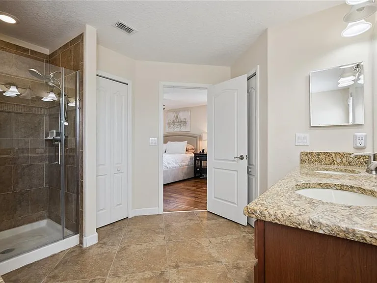 1454 Lake Side Ave — Photo 19