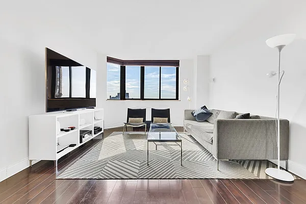 Rented by Compass | media 15