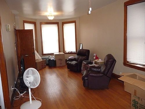3rd image of 5515 W Lawrence Ave #1