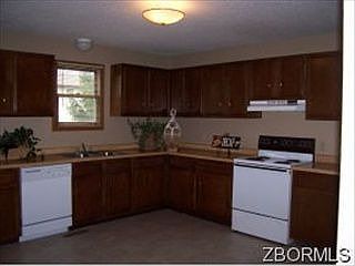 1st image of 399A Johnathan Ln
