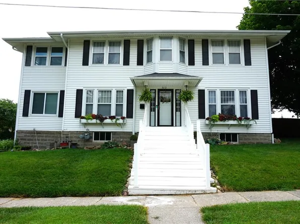 302 E 7th St, Maryville, MO 64468