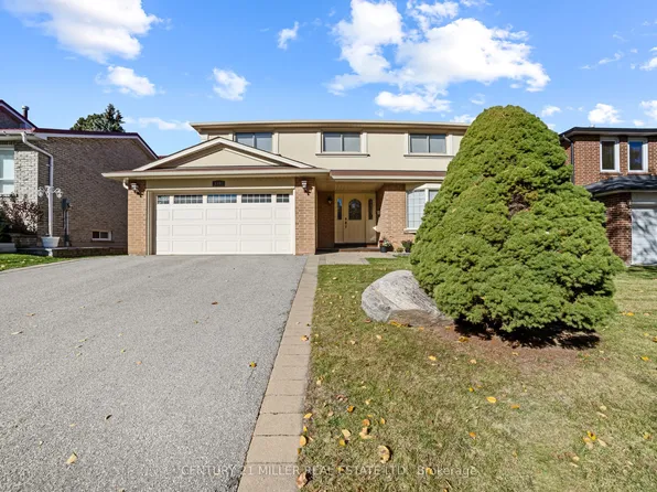 1745 Saltdene Ter, Mississauga, ON L4W 2E3