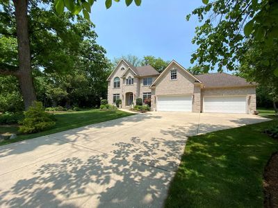 23W190 Red Oak Dr, Glen Ellyn, IL, 60137