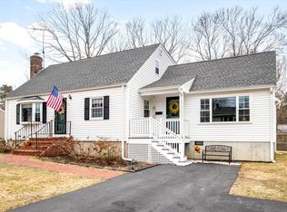 17 Benny St, Walpole, MA 02081