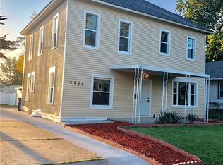 2904 4th St, Des Moines, IA 50313