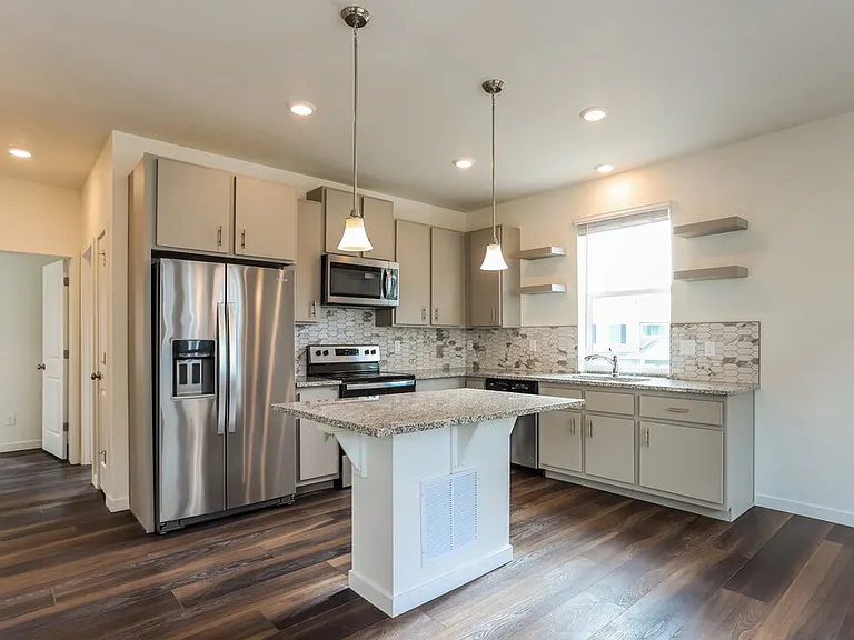 4721 N Tower Dr — Photo 10