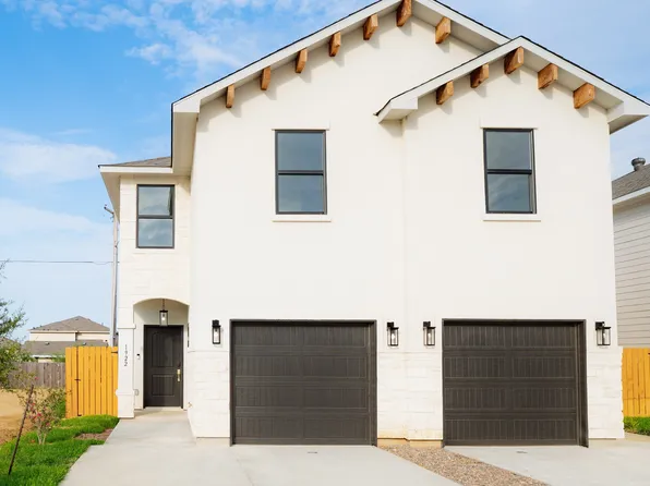 1922 Port Louisiana Loop, Laredo, TX 78045