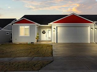 212 Claret Dr, Prosser, WA