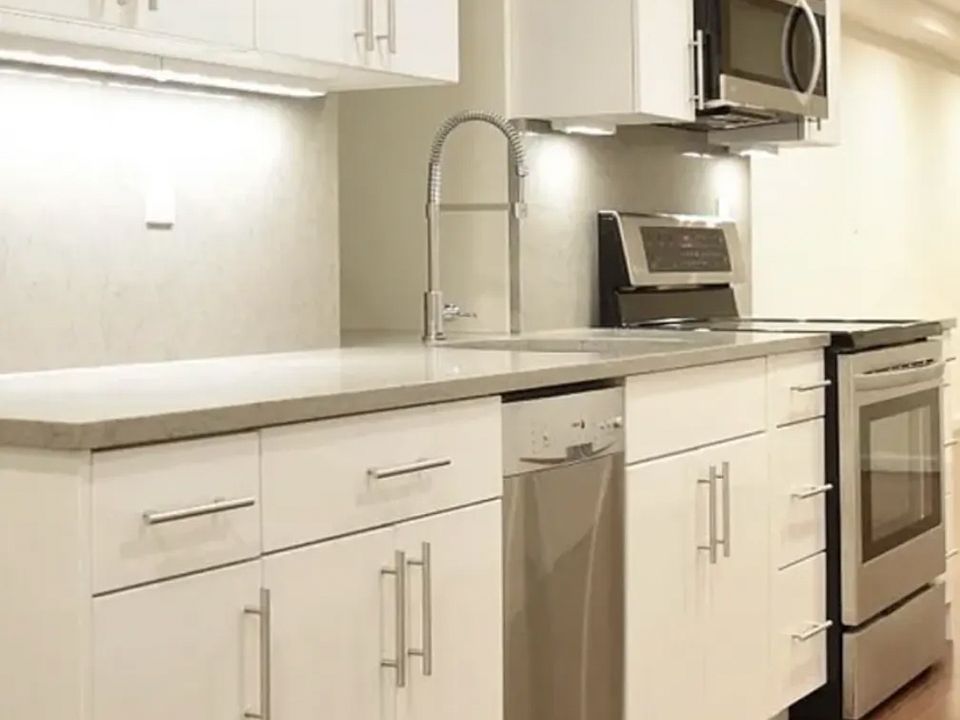 1st image of 331 E 89th St APT 3E