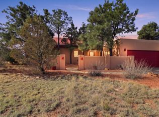 19 Aventura Rd, Santa Fe, NM 87508