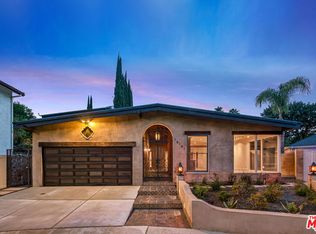 16141 Bayberry Pl, Sherman Oaks, CA 91403