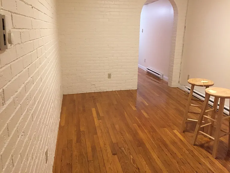 1 Tyler St #1 — Photo 5