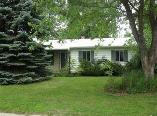 312 Crescent St, Holly, MI