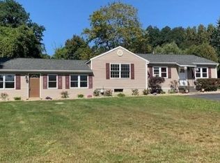 19 Blessing Rd, Delmar, NY 12159