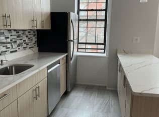 374 Marcus Garvey Blvd #R3, Brooklyn, NY 11221