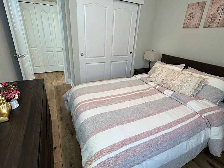 114 Huddlestone Cir — Photo 11