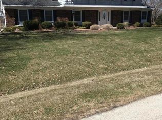 5598 W Joleno Ln, Brown Deer, WI 53223