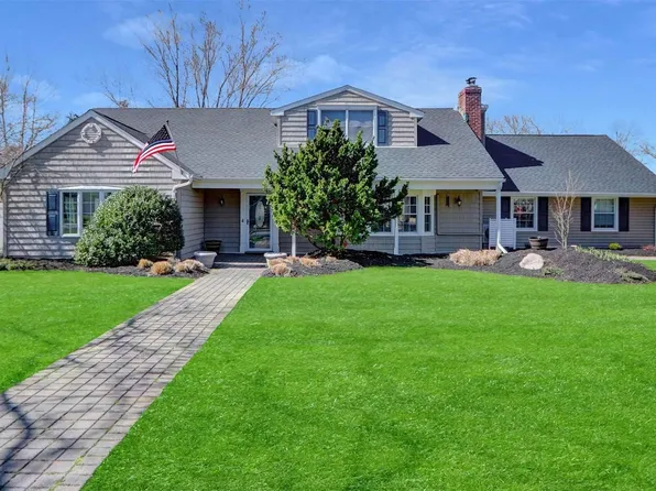 20 Millstream Lane, Stony Brook, NY 11790