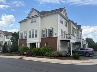 22655 Vienna Green Ter, Ashburn, VA 20148