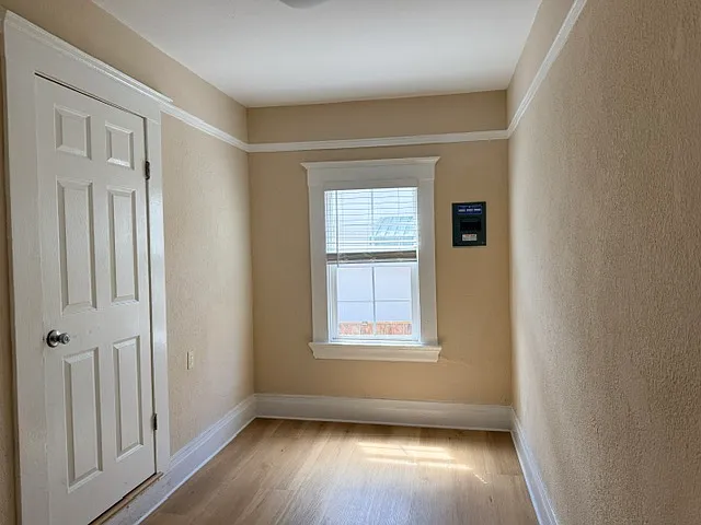1 bed, 850 sqft, $1,800 — Photo 4