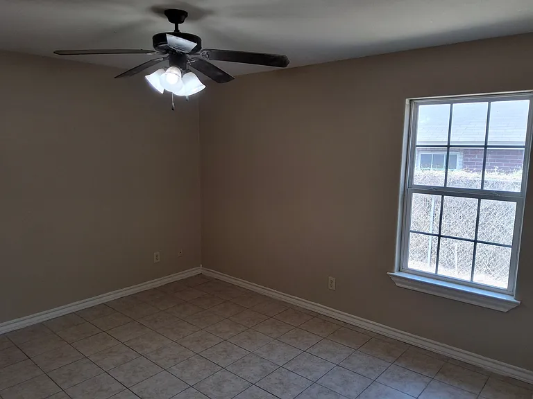 647 Sam Bratton Dr #HOUSE — Photo 13