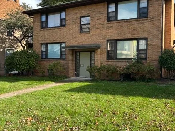 921 Haywood Dr, Madison, WI 53715