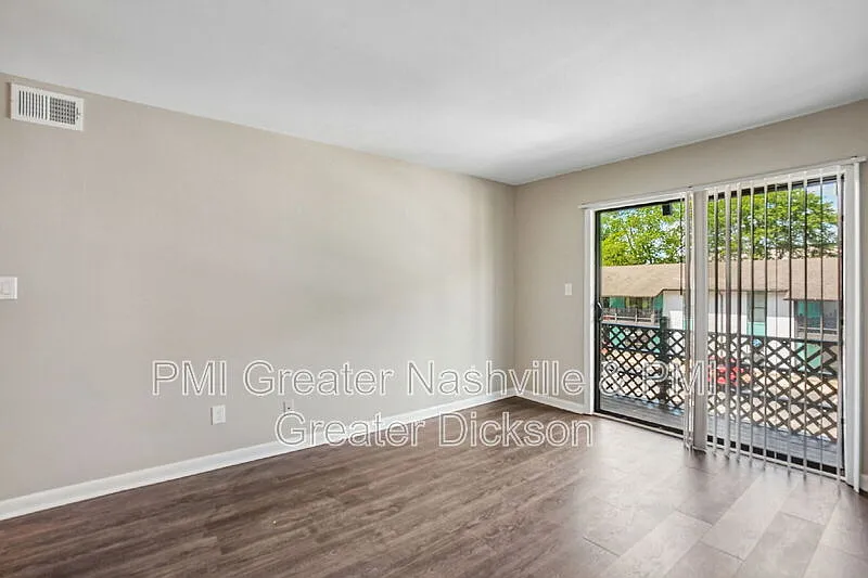 The Grove at Spring — Photo 3