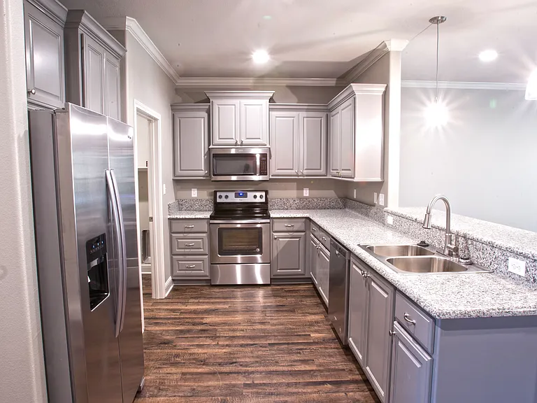 8420 Cambridge Rd #105 — Photo 2
