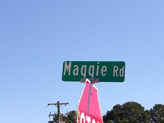 5th image of Maggie Rd