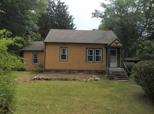 306 Hidden Lake Rd, Higganum, CT 06441