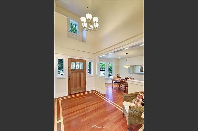 12560 Ashworth Ave N — Photo 3