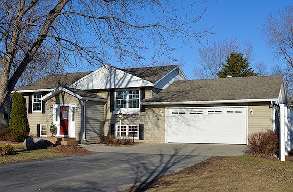 2nd image of 316 Sherwood Ave