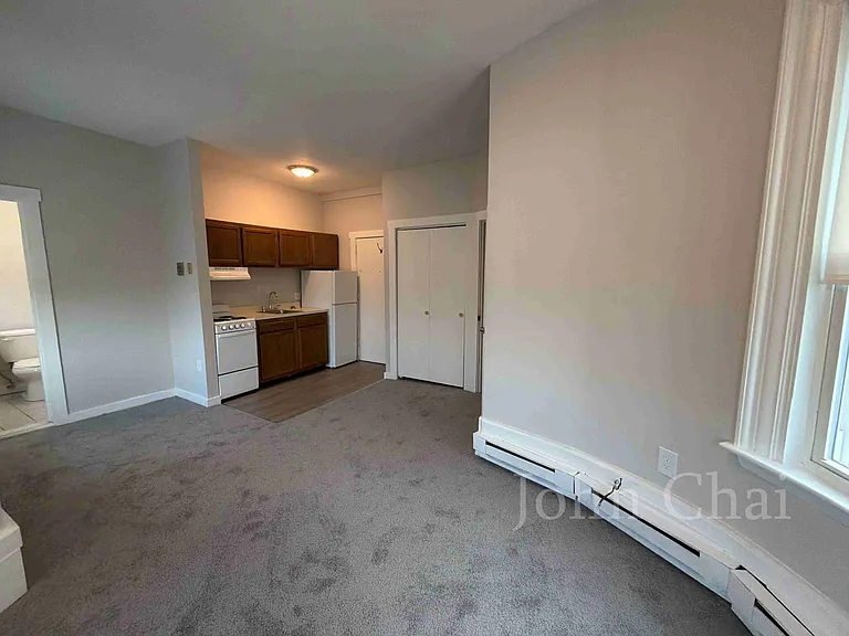 592 Cambridge St #33 — Photo 13