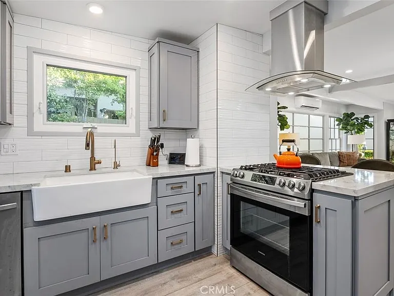 414 Cypress Dr — Photo 18