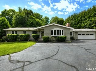 430 Sheldon Court, Orange, CT 06477