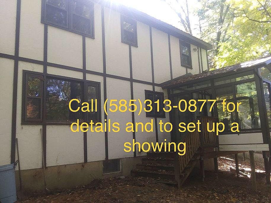 1st image of 17 Shadowbrook Dr
