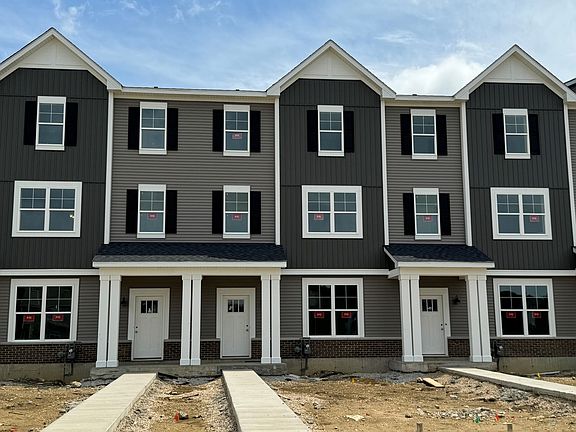 2nd image of 4483 Chelsea Manor Cir