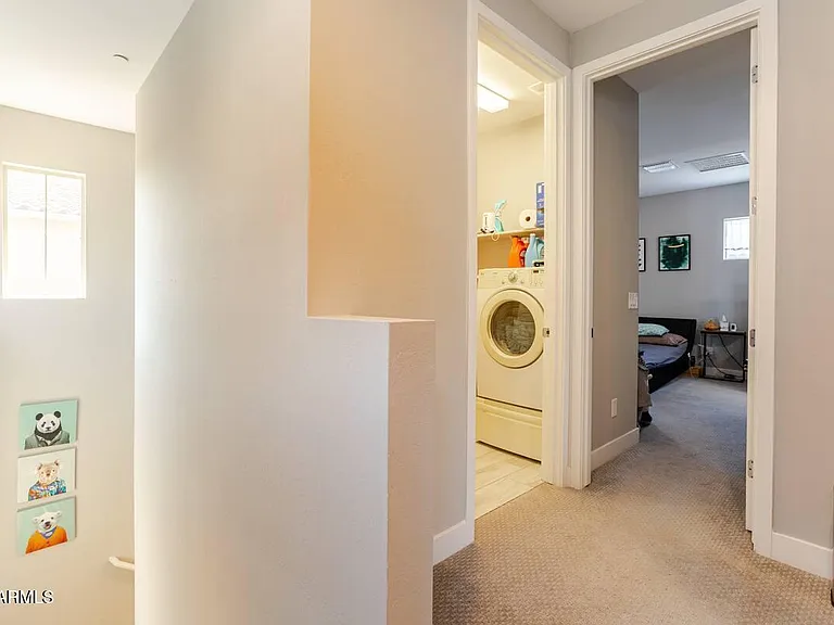 7043 E Portland St — Photo 20