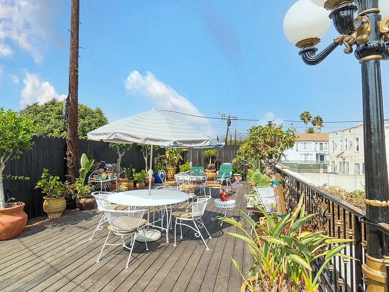 Sun Deck