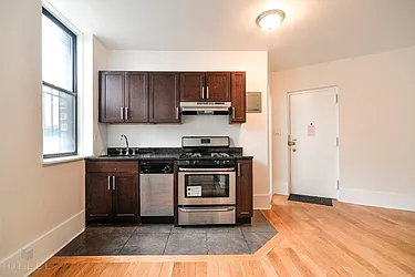 Rented by Hillel Realty Group