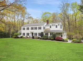 17 Green Valley Rd, Armonk, NY 10504